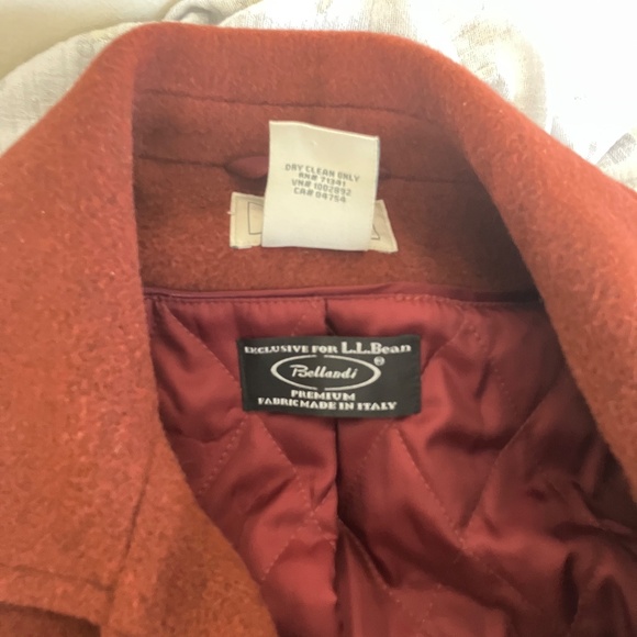 LL Bean Wool Peacoat with Thinsulate Lining - Picture 5 of 5